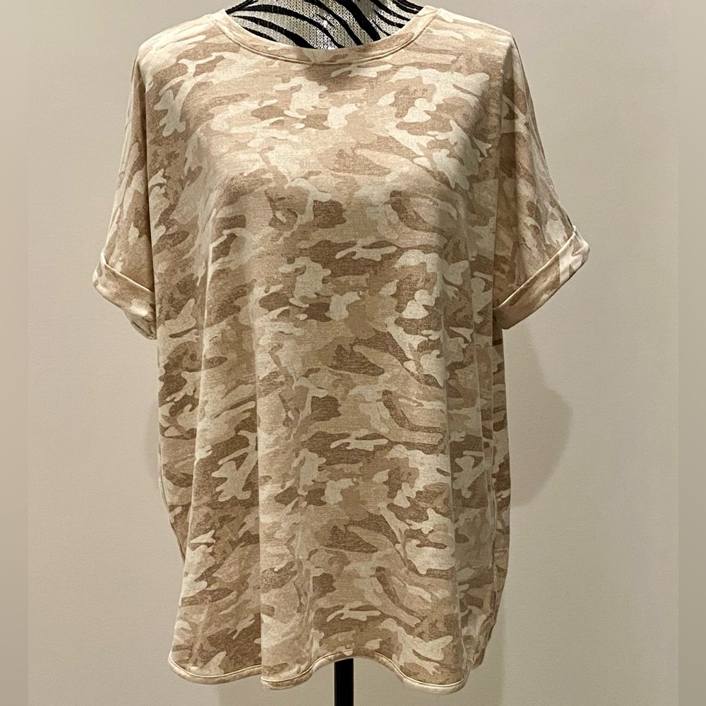 Women’s Wonderly Neutral Camo Shirt XL